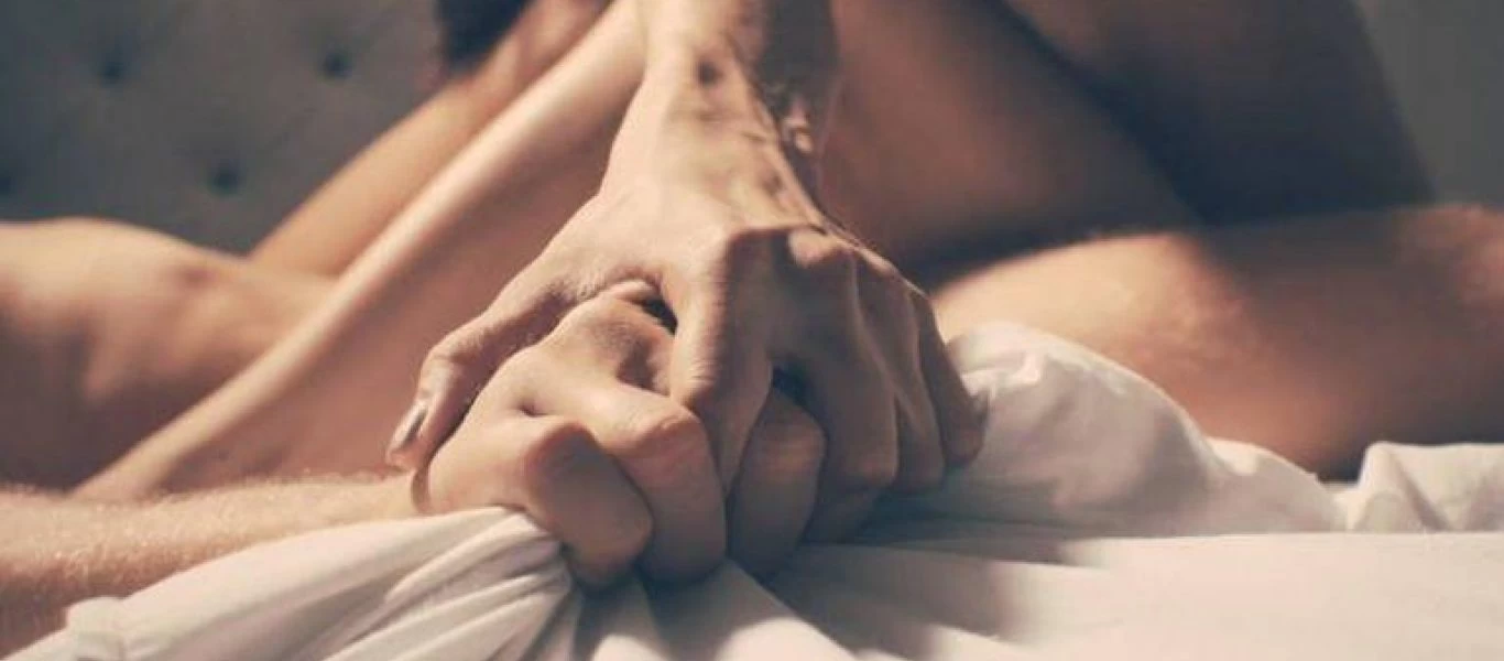 Aυτό είναι το ποτό που «εκτοξεύει» τη λίμπιντο - Τί πρέπει να προσέξετε